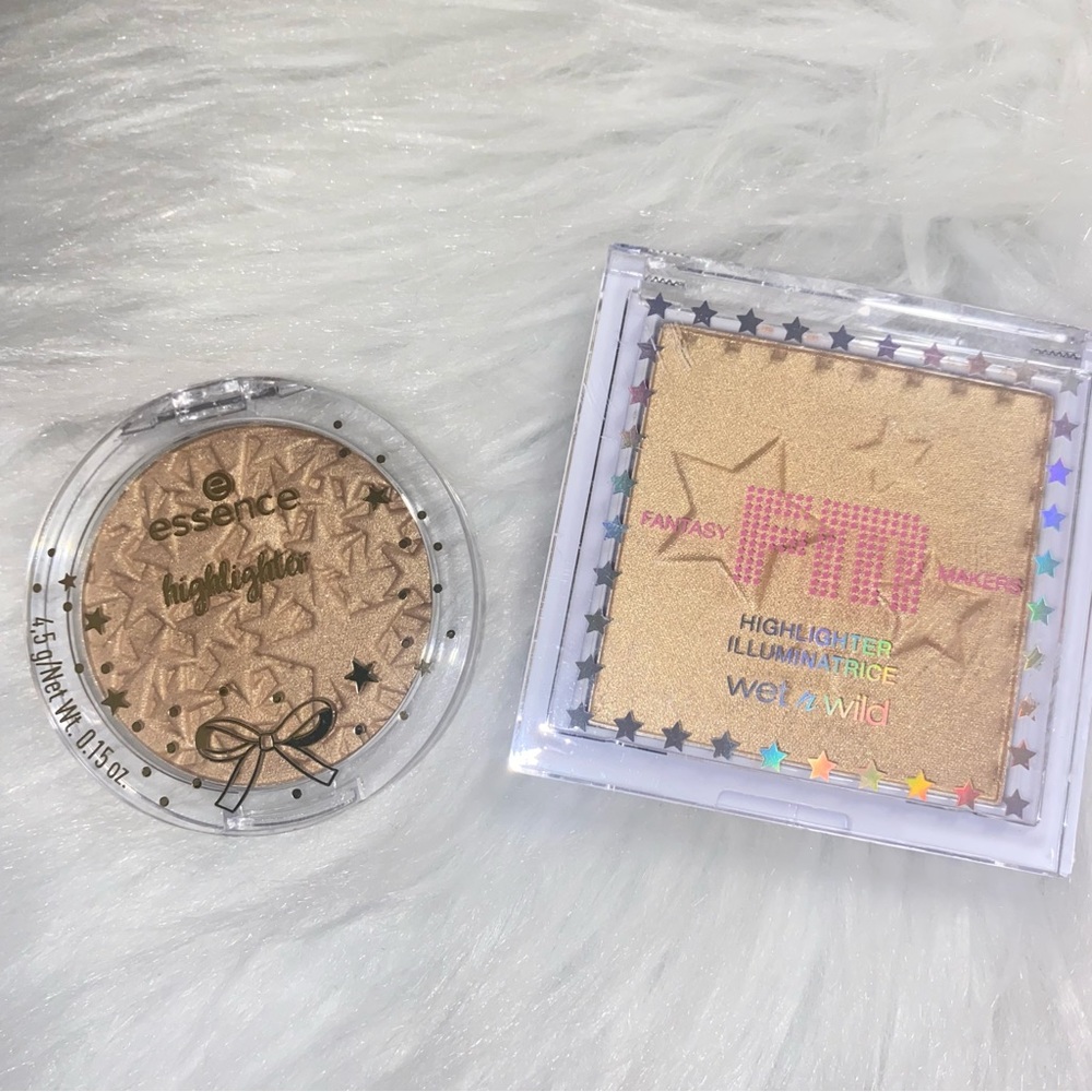 New gold highlighters Wet & Wild, Essence